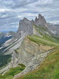 Dolomites: Italy’s Majestic Mountain Wonderland