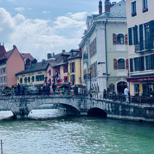 Pont Perrière: A Historic Gem in Annecy