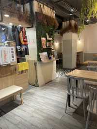 Bing Tod Café: Tainan’s Shave Ice Paradise 🍧☕