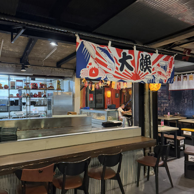 รสดีเด็ด IZAKAYA บรรทัดทอง