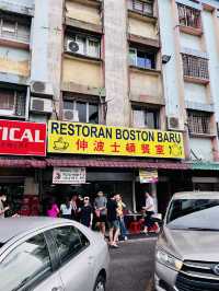 “Restoran Boston Klang: The Seafood Legend with Unbeatable Flavors!”