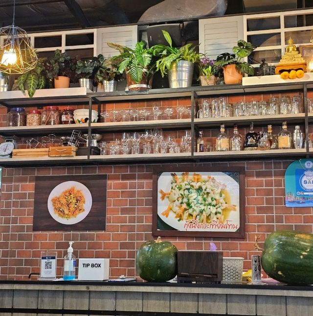 ร้านอาหารบ้านก๋วยเตี๋ยว