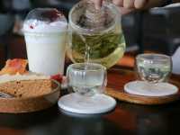 Holm Gathering Cafe 