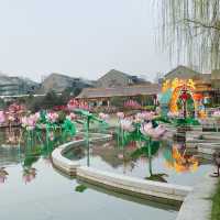 白天玩轉大唐芙蓉園，體驗盛唐文化與皇家園林！