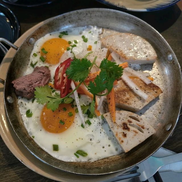 Kice food and cappucino
