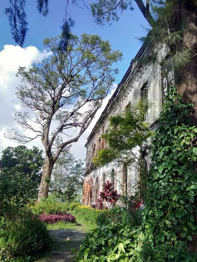  Old Diplomat Hotel