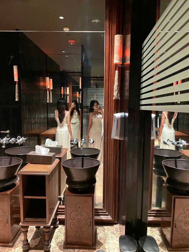 ร้าน ซาลเวีย (Salvia) ณ โรงแรมเอราวัณ