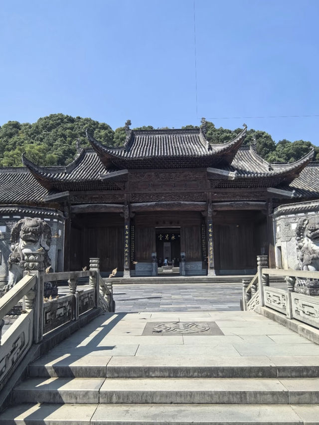 Autumn in Jiangwan: A Timeless Huizhou Masterpiece