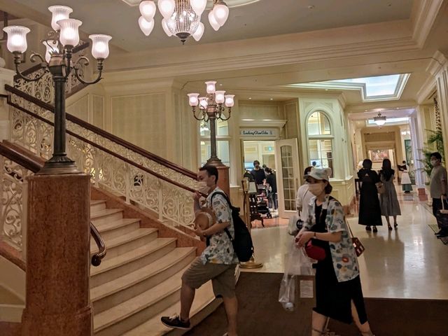 【千葉】東京ディズニーランドホテルでディズニーキャラに囲まれて眠る