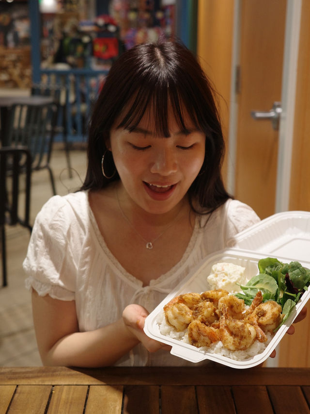📍 SAMs Kitchen Waikiki Shopping Plaza/ハワイ