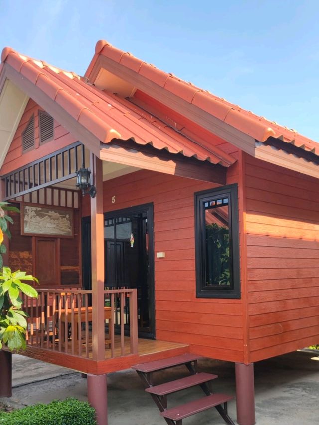 จันทรารีสอร์ท (ลาดหลุมแก้ว-ปทุมธานี)