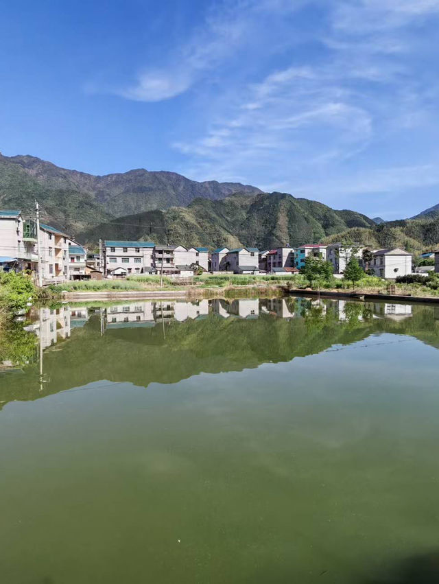 歲月江山。戴笠故居