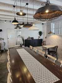 A Chic Retreat at The Replacement - Lodge & Kitchen, Johor Bahru