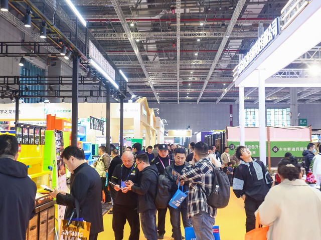 🌟港人週末新去處！【2025 CHINASHOP零售博覽會】AI黑科技+爆品試食，深圳逛展攻略🛒🤖