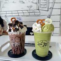 “See You Again Café“