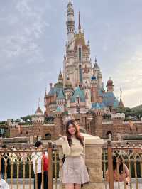 Pro Tips for going to HK Disneyland!🤍