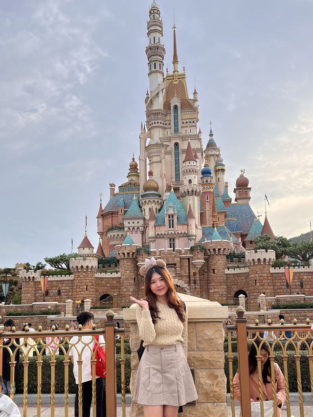 Pro Tips for going to HK Disneyland!🤍