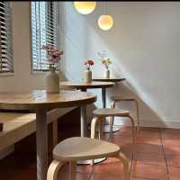 LARS COFFEE AND BAKERY