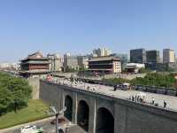 จุดชมวิวกำแพงเมืองซีอาน จีนดีออก🇨🇳