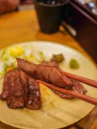 仙台美食｜炭火香氣四溢的厚切牛舌定食