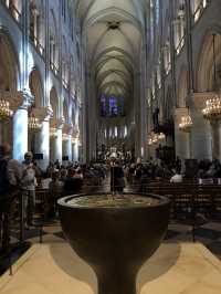 ⛪ 파리의 심장, 노트르담 대성당에서 느끼는 천년의 숨결
