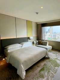 🌟 Millennium Hilton Bangkok – Riverside Luxury with Iconic Views!
