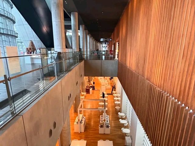 The National Art Center, Tokyo – Where Art is Always in Motion