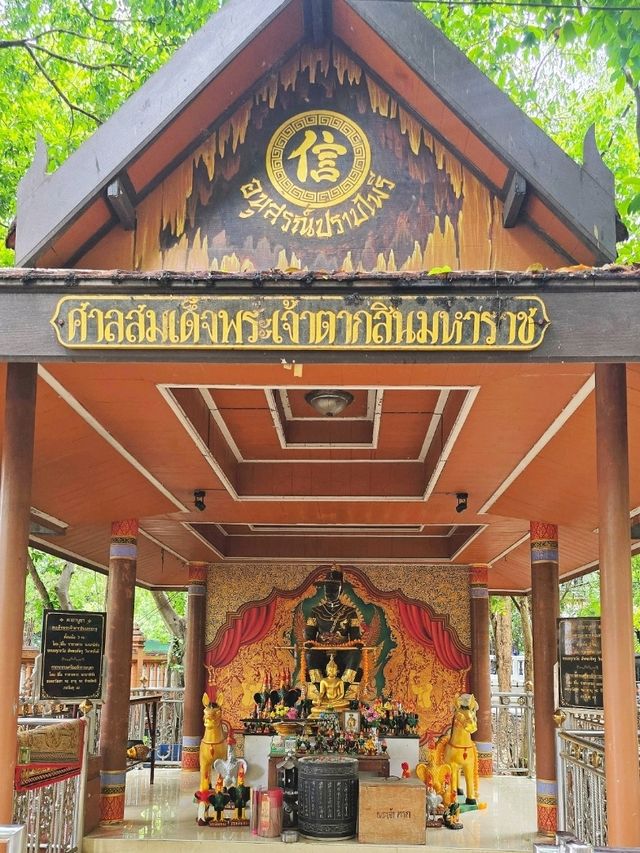วัดโพธิ์ บางคล้า บ้านของแดรกคูลา เมืองไทย 
