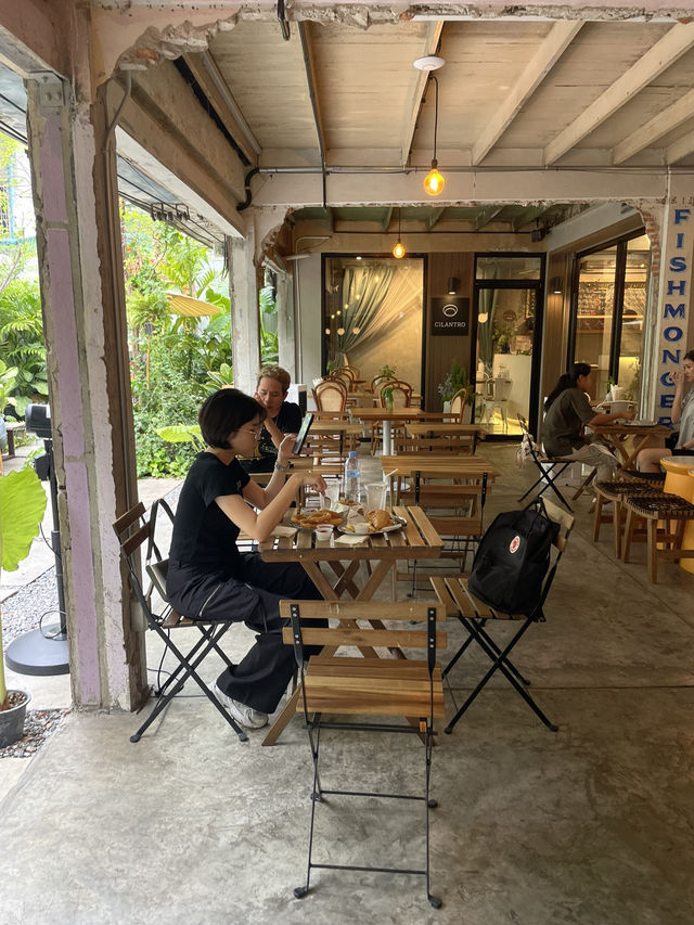 🌿 GalileOasis – Hidden Gem ใจกลางกรุงเทพฯ