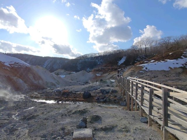 登別景點｜北海道超推薦活火山噴發口遺跡行程—登別地獄の谷