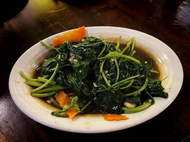 Eastern Wishes: Bold Nanyang-Thai Flavours in Bayan Baru