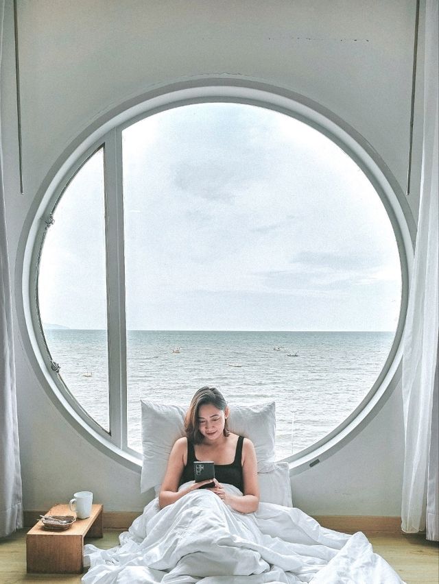 Waking Up to the Waves – A Peaceful Escape at Marina Seaview Bangsaen 🌊