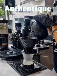Authentique Vietnamese Specialty Coffee📍Silom