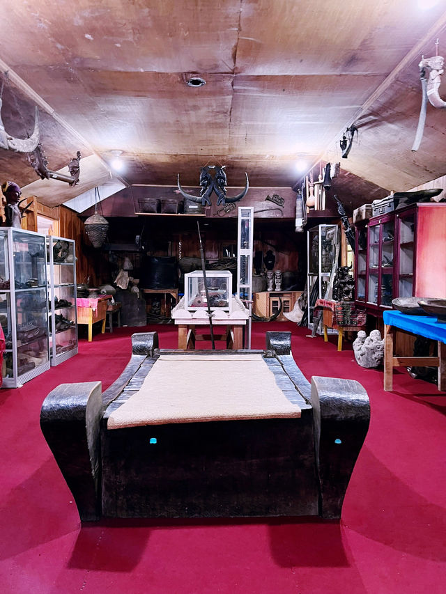 “Batak Museum: Cultural Treasure in Tomok, Samosir”