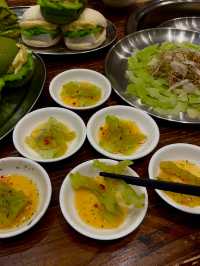 Durian Hot Pot + Bitter Melon Burgers?! This Legendary Guangzhou Shop Did THAT!