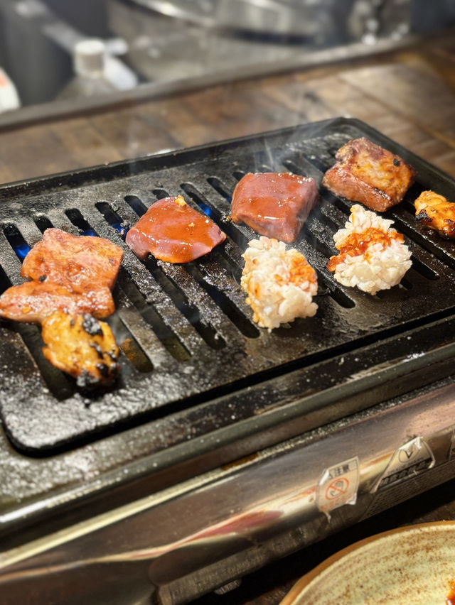 【大阪・福島】厳選ワインと極上和牛の饗宴「焼肉 犇」