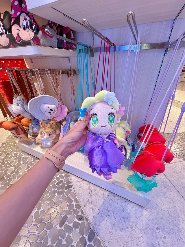 Update ความน่ารักของ Disney Store สาขา ชินจูกุ ค่ะ