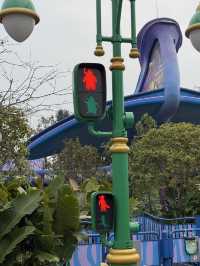  Shanghai Disneyland – ดินแดนเวทมนตร์ 🎆🎢