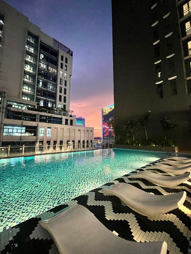 Poolside Peace and City Views: Alinea Suite Review