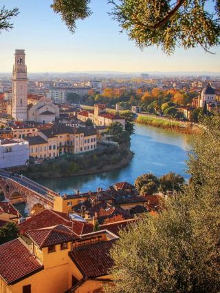 Meet Juliet's Balcony | A 24-Hour Romantic Guide to Verona