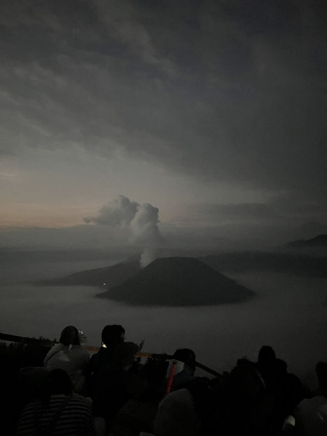 มีโอกาสอยากให้มาลองสัมผัสที่นี่ภูเขาไฟโบรโม่ ⛰️⛅️