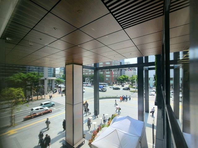 더 키친 더 루프(THE KITCHEN THE ROOF) ストロベリーアフタヌーンティー(딸기 애프터눈티)
