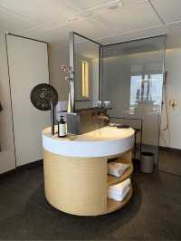 Regent Hong Kong, Iconic Elegance with Unrivaled Harbour Views