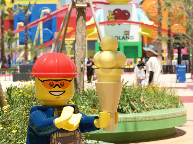 Biggest Legoland in the 🌎 is in Shanghai China 🇨🇳 