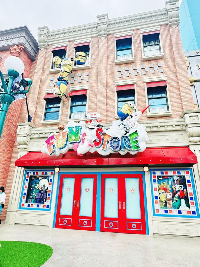 Minion Madness: A Fun-Filled Weekend at Universal Studios Singapore 