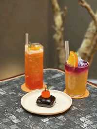 MOJO Café & Bistro offers a laid-back,