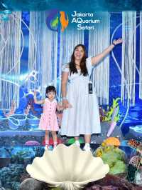 Aquarium in a mall?? Only at Jakarta Aquarium and Safari!