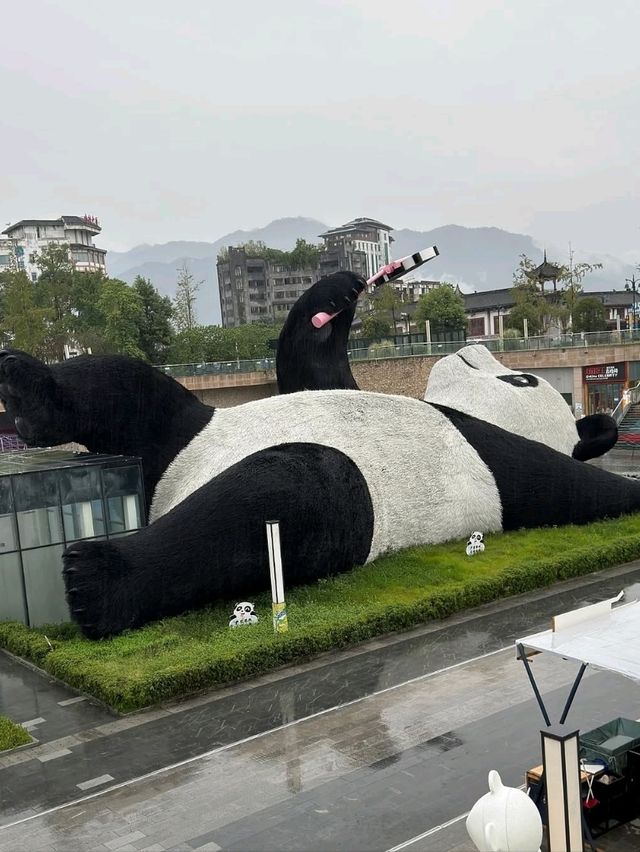 Lidui Park Railway Station and Taiping Street Chengdu Lidui Park Railway Station and Taiping Street Chengdu