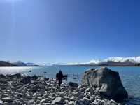 紐西蘭地來景點—🌊 Lake Tekapo｜藍得不真實的人間仙境