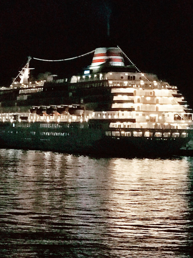 横浜｜赤レンガ倉庫クリスマスマーケット & クルーズ船飛鳥 クリスマスディナー体験記 🎄🚢